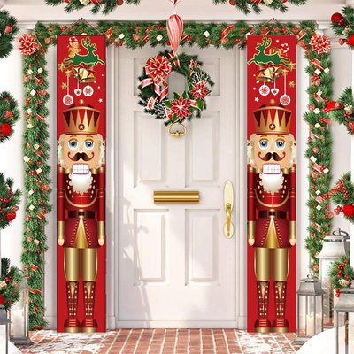 2 Bannières de porte d'entrée Casse-noisette rouge de Noël avec une guirlande du temps des fêtes autour de la porte