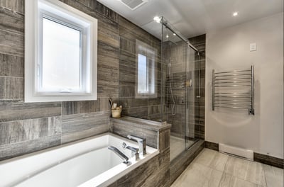 crea-nova-sur-mesure-baignoire-douche-siege-toilette-salle-de-bain-meubles-quebec-canada