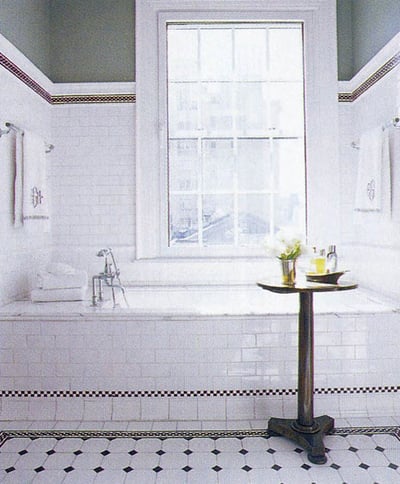 rangee-carreaux-ligne-idee-decor-petite-salle-de-bain-meubles-quebec-canada