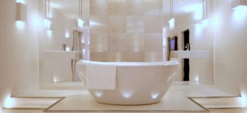 Salle de bain: Comment choisir le bon éclairage